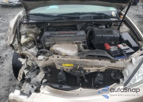 2002 Toyota Camry Le from USA, damaged, VIN 4T1BE32K32U511560